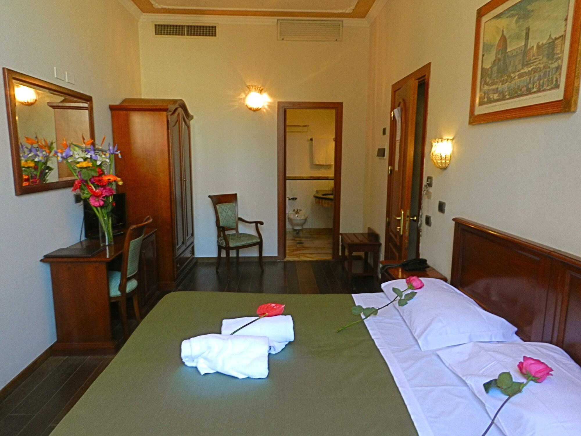 Domus Florentiae Hotel Florence Luaran gambar