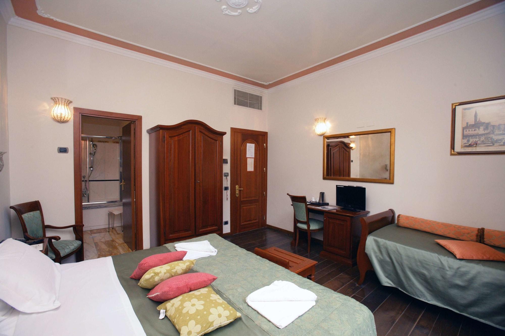 Domus Florentiae Hotel Florence Luaran gambar