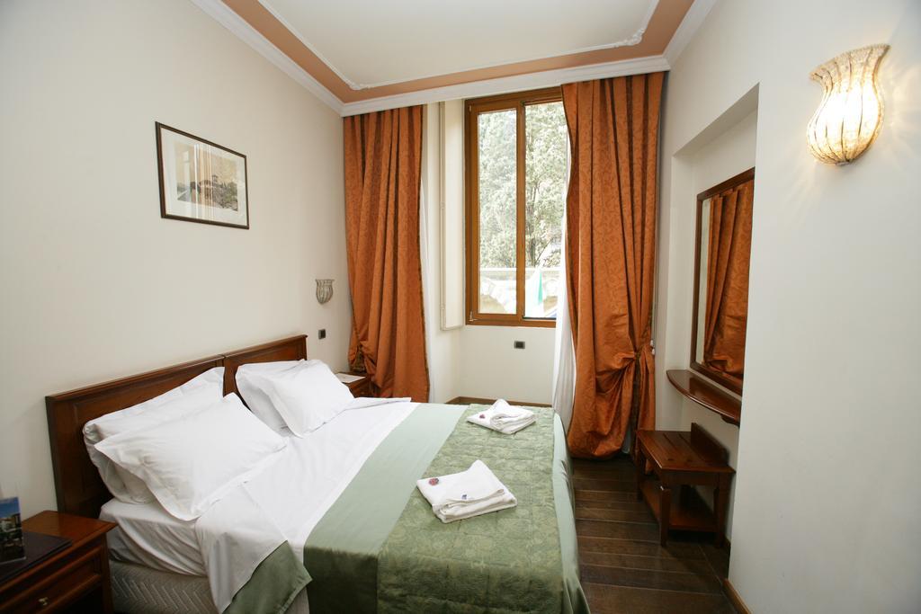 Domus Florentiae Hotel Florence Luaran gambar